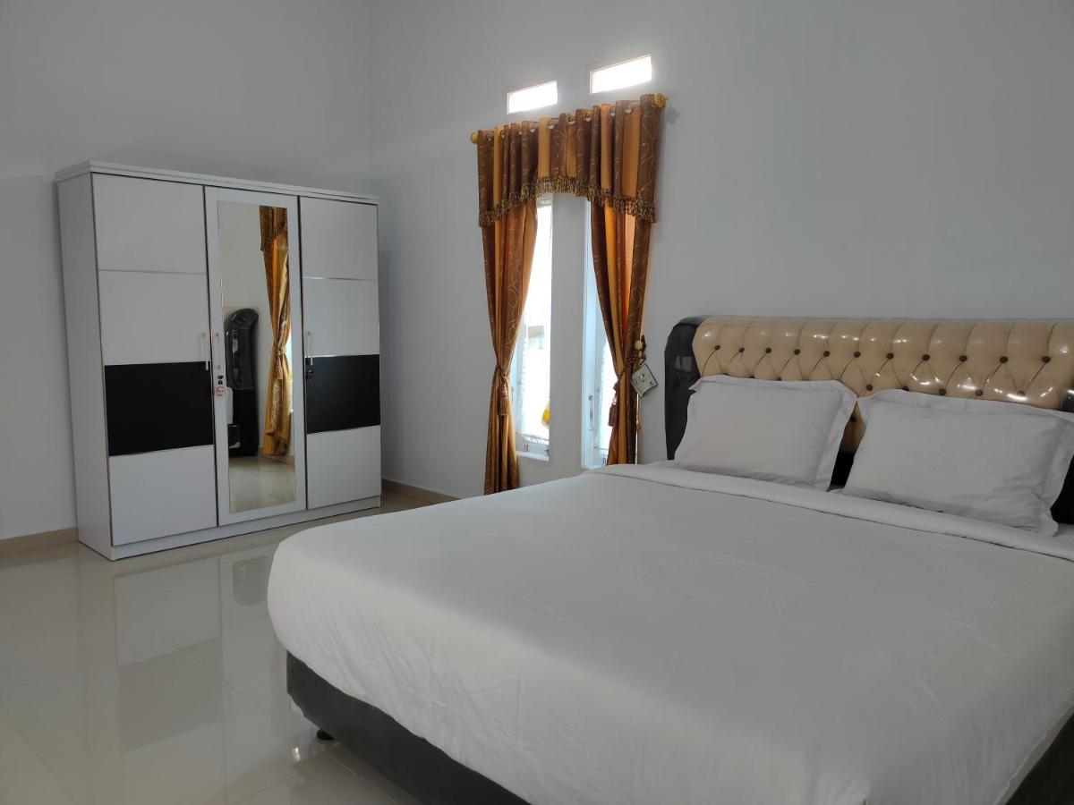 Villa Hayati Bukittinggi - Housity