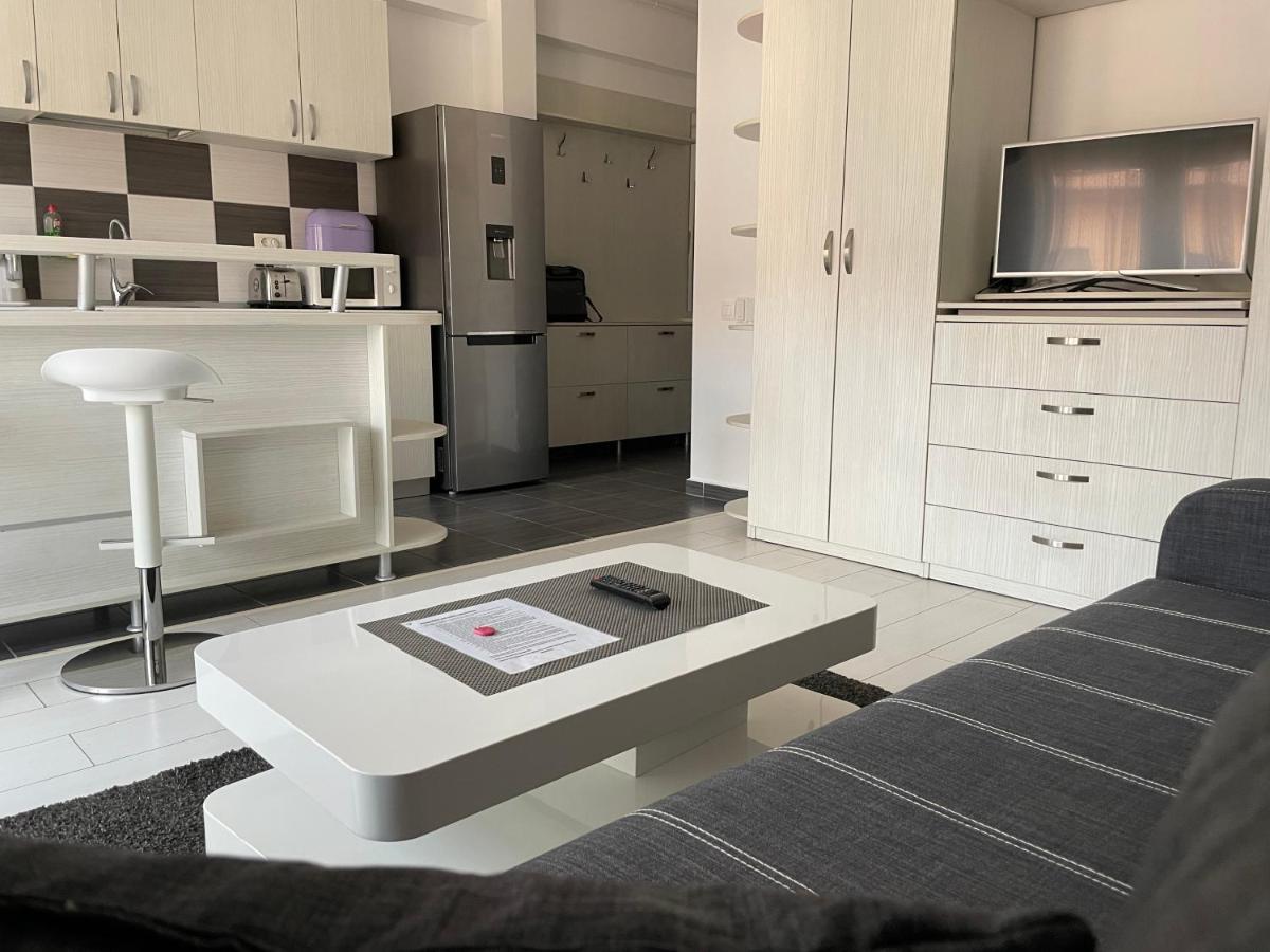 Studio Residence Militari - Housity
