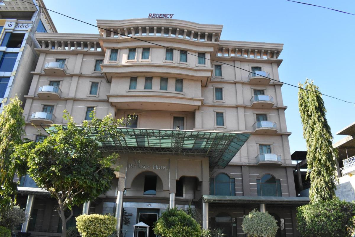 Suitetrails - Grand Regency Hotel