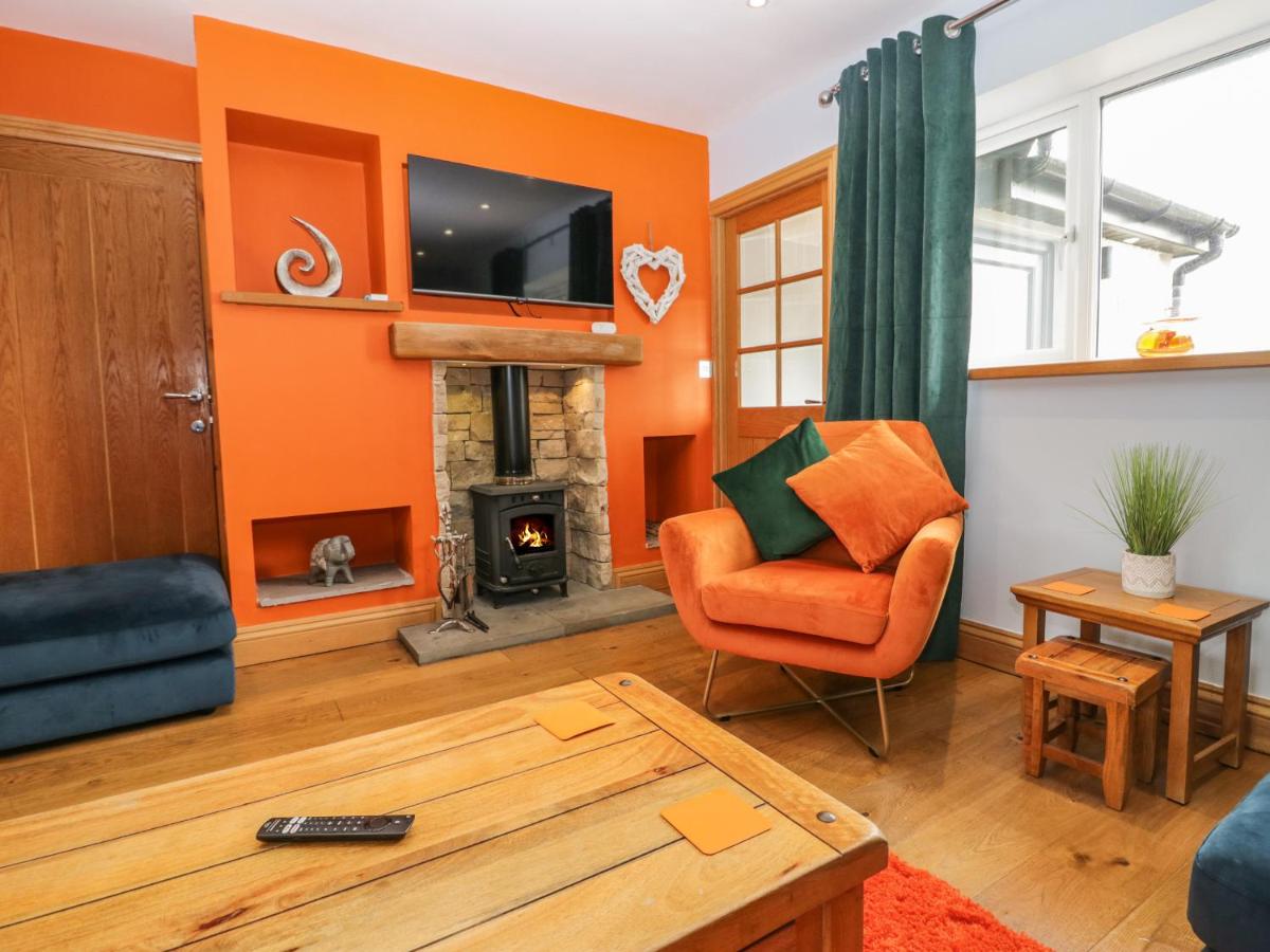 Bluebell Cottage - Housity