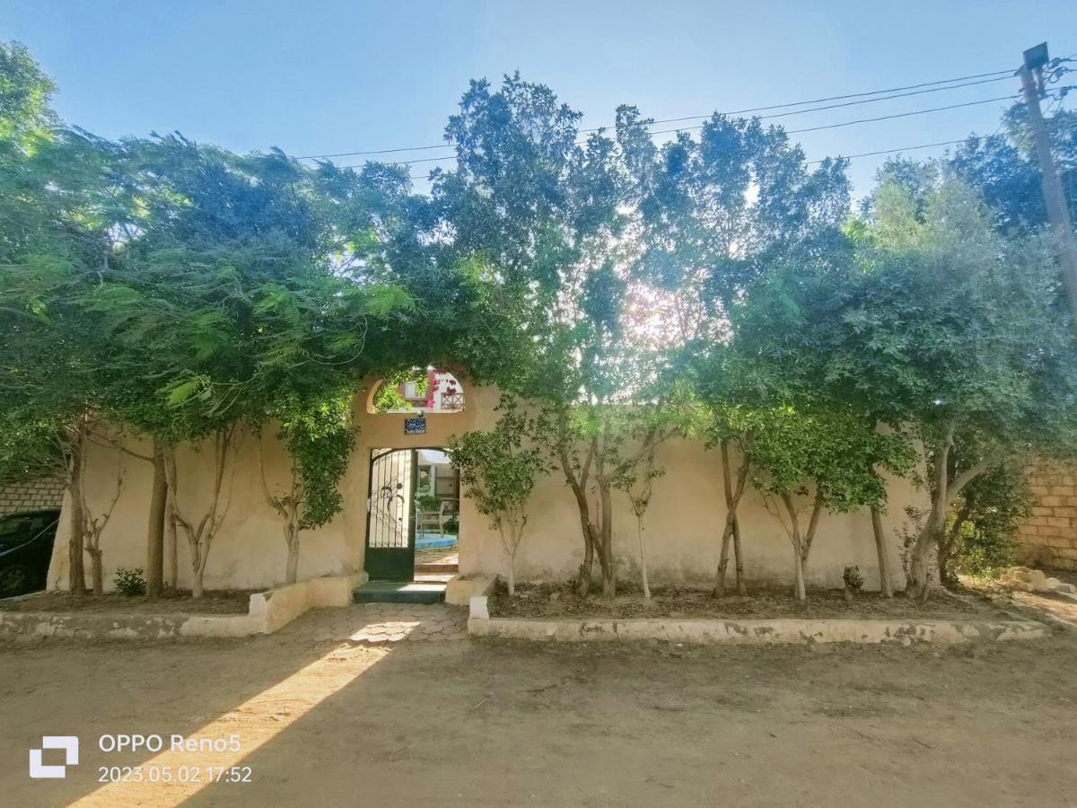 Touha House - Housity