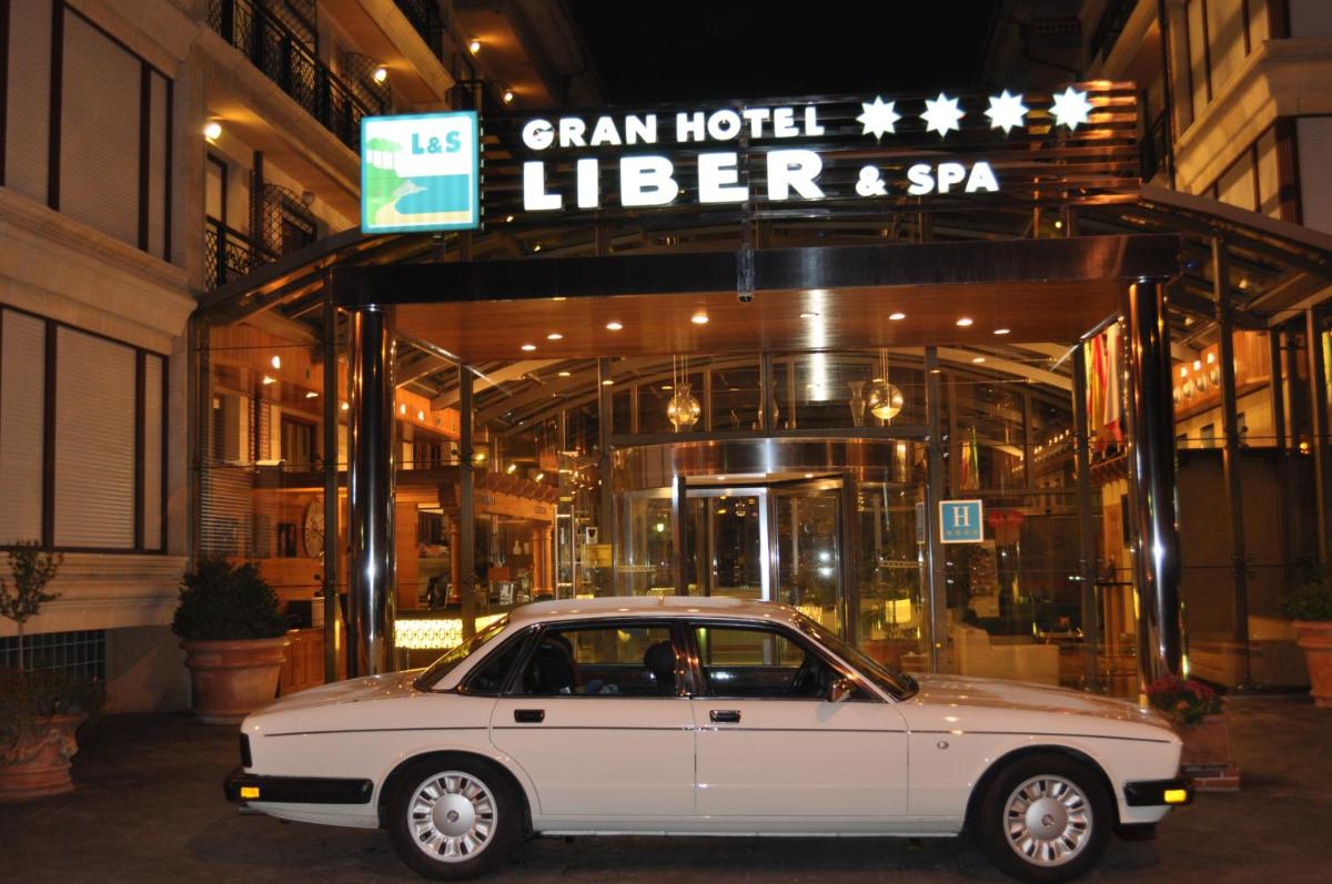 Gran Hotel Liber & Spa Playa Golf - Housity