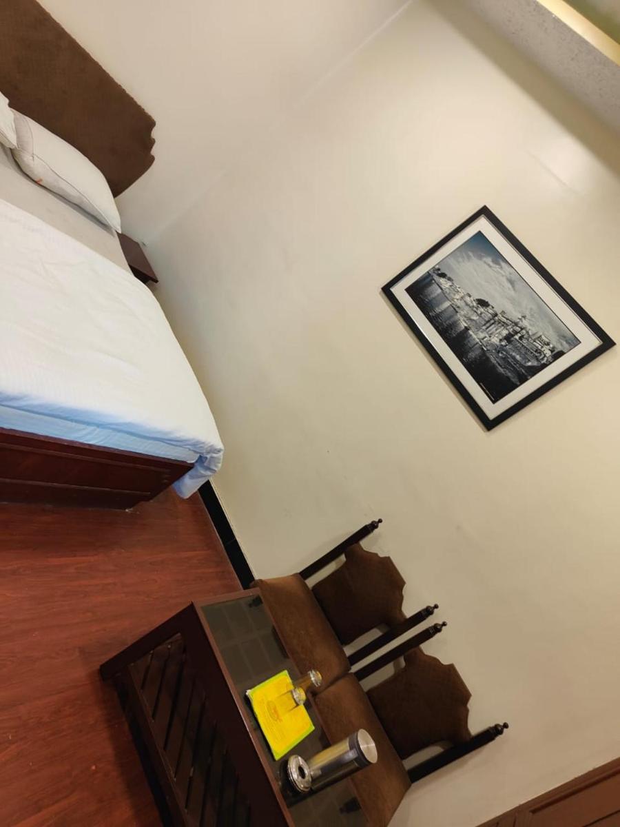 Nidhi Bed And Breakfast - Housity