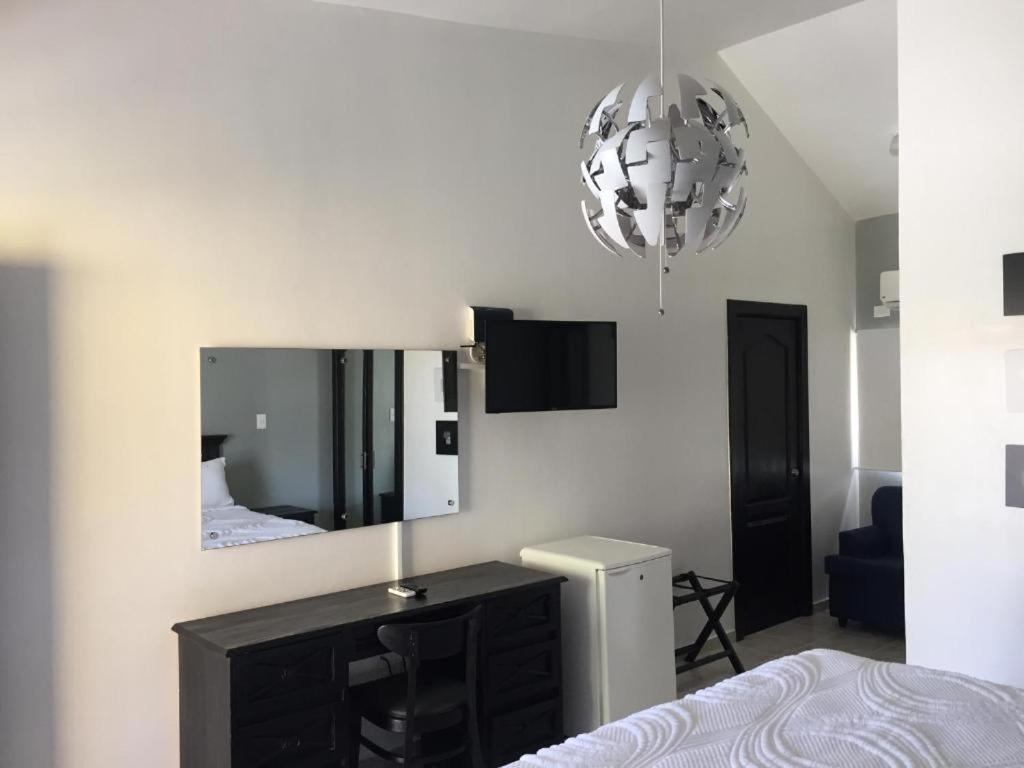 Hotel Las Caobas - Housity