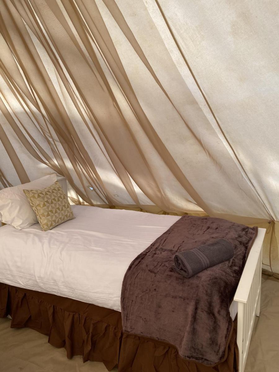 Glamping By Stansted Airport - Housity