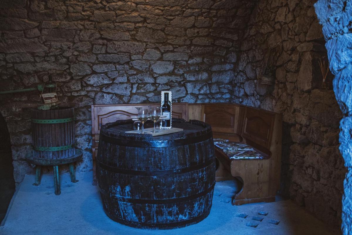 Riesling Vendégház és Pince - Housity