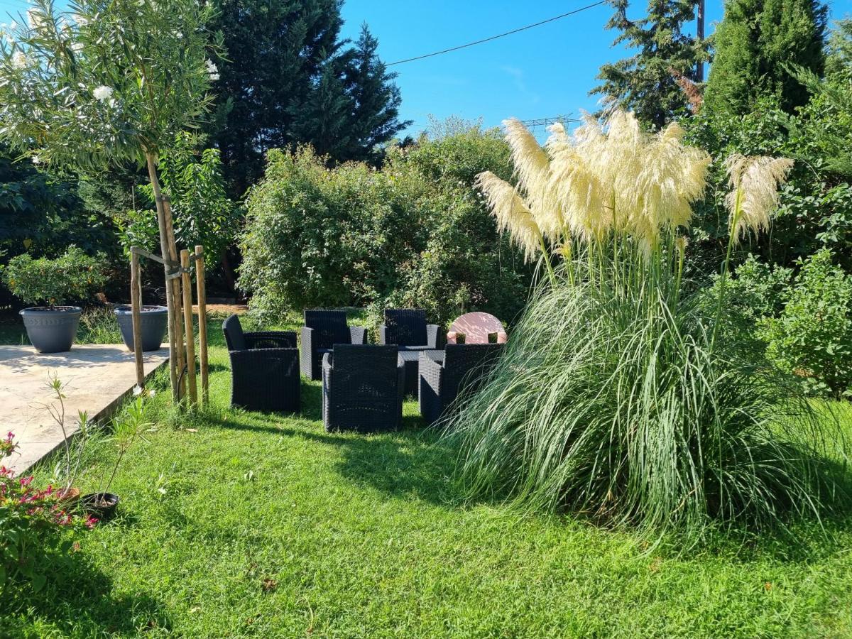 Petite pause à la campagne - Housity