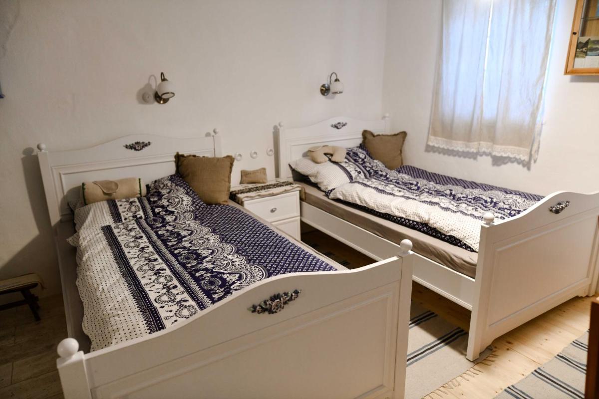 Ubytovanie na dedine - Housity