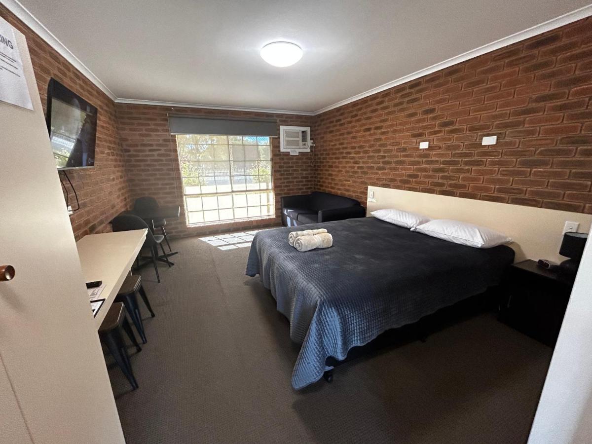 Balranald Colony Inn Motel - Housity