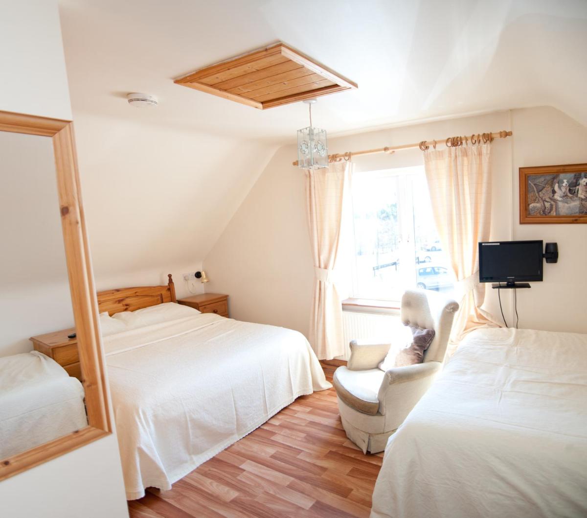 Tower Lodge B&B - Housity