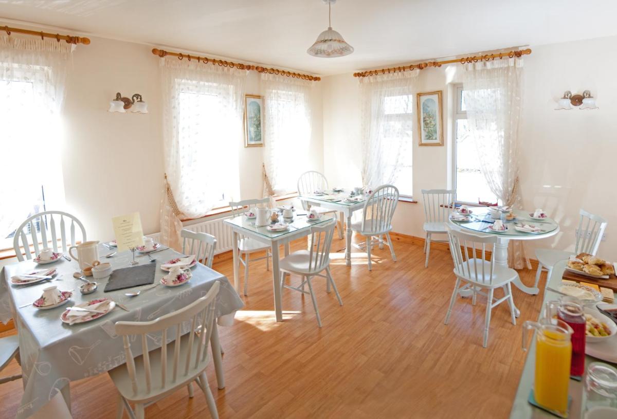 Tower Lodge B&B - Housity