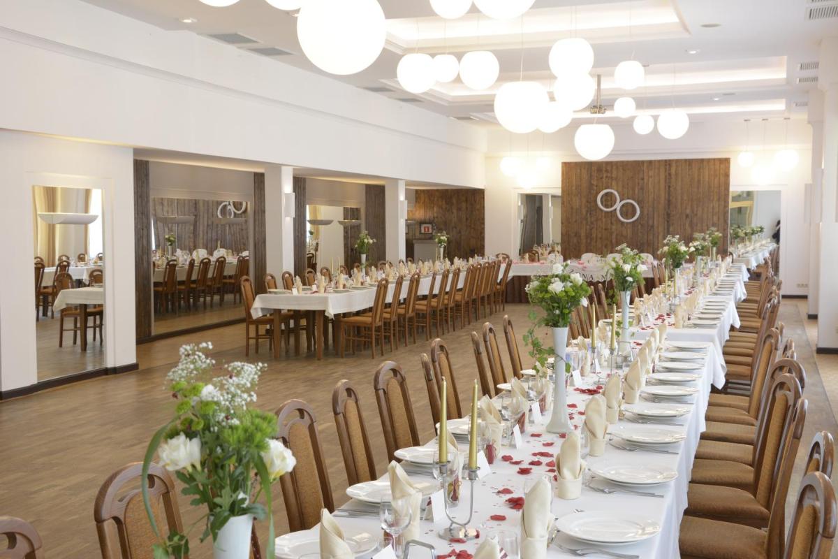 Leśna Radość - Housity