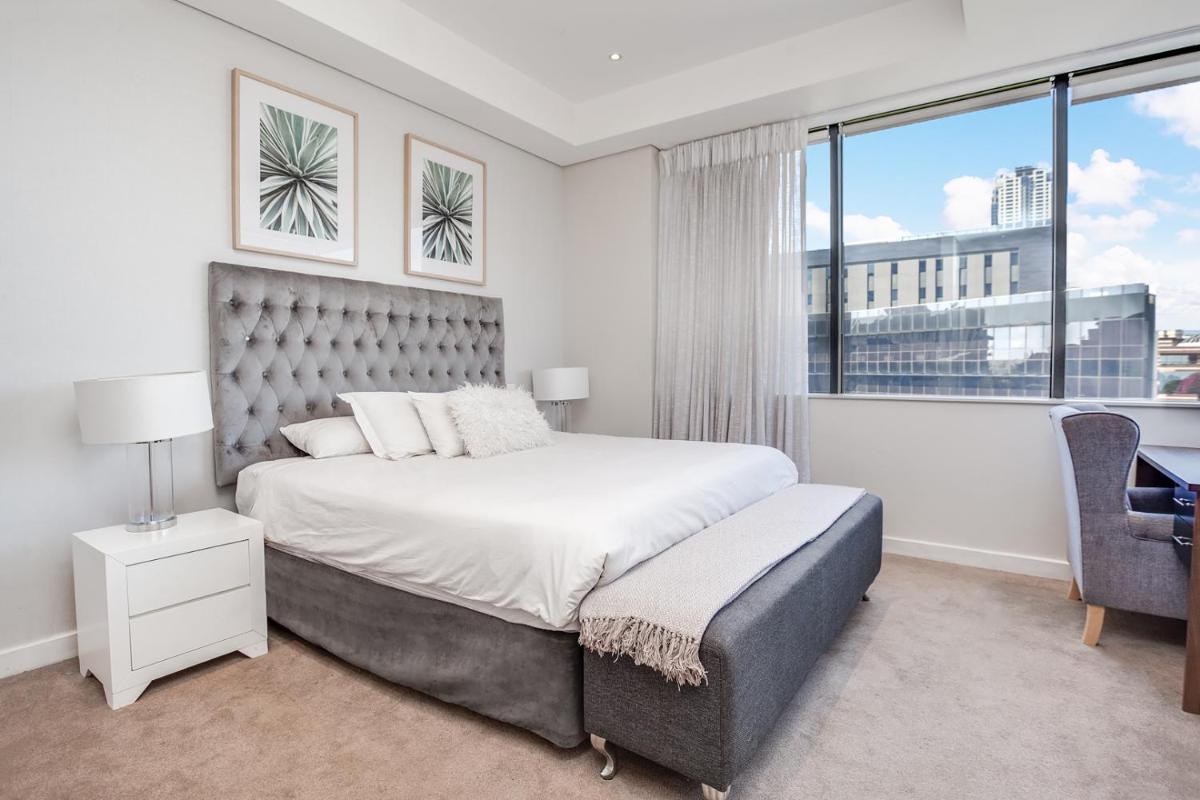 Urban Oasis Apartments at Sandton Skye - Hizvo