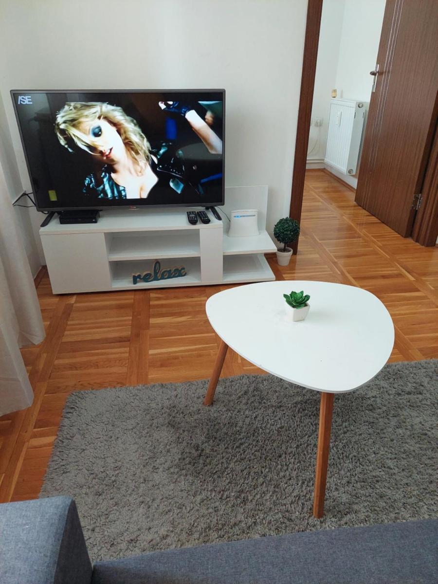 Smiley 2 - Subotica Centar - Housity