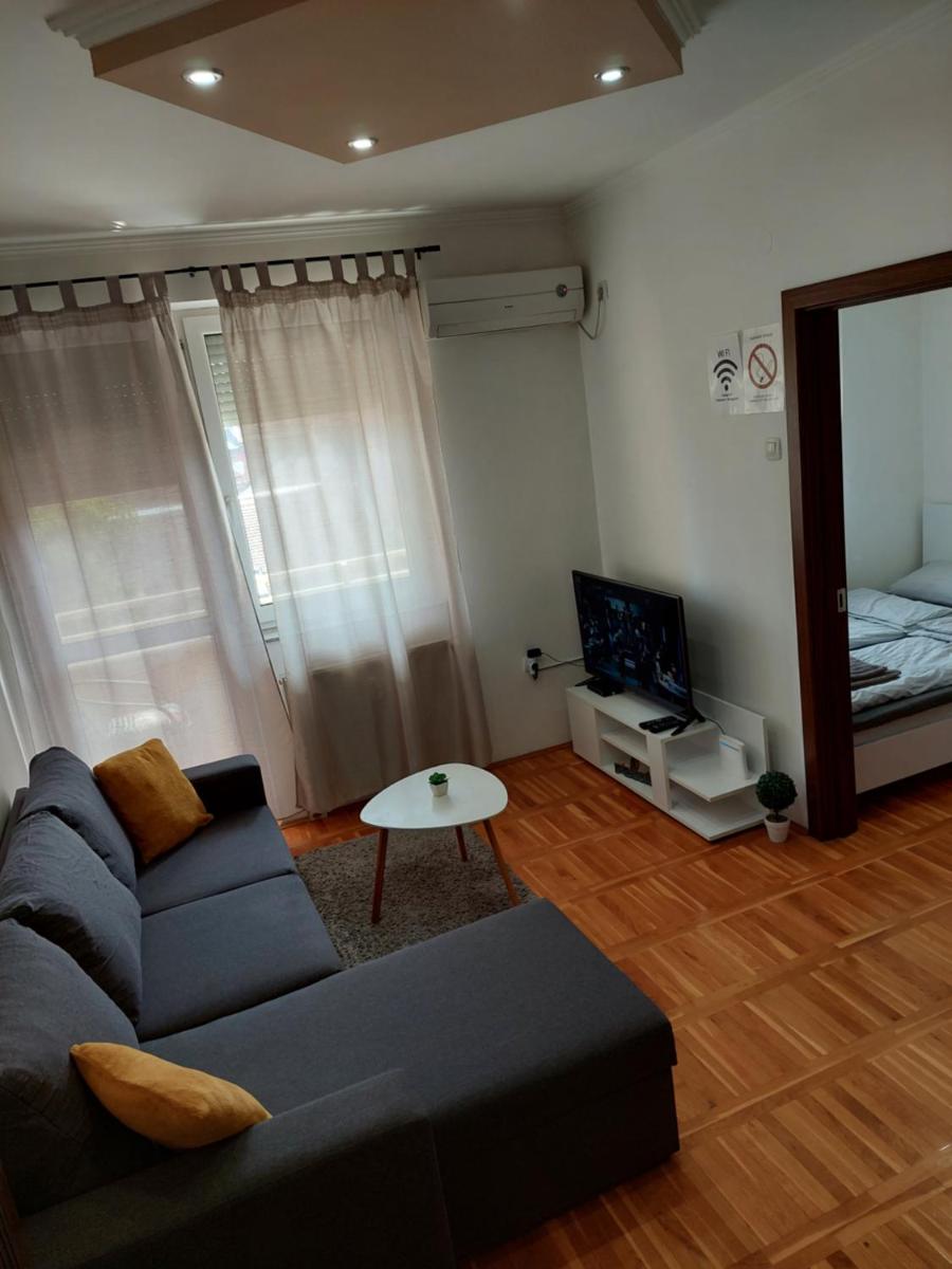 Smiley 2 - Subotica Centar - Housity