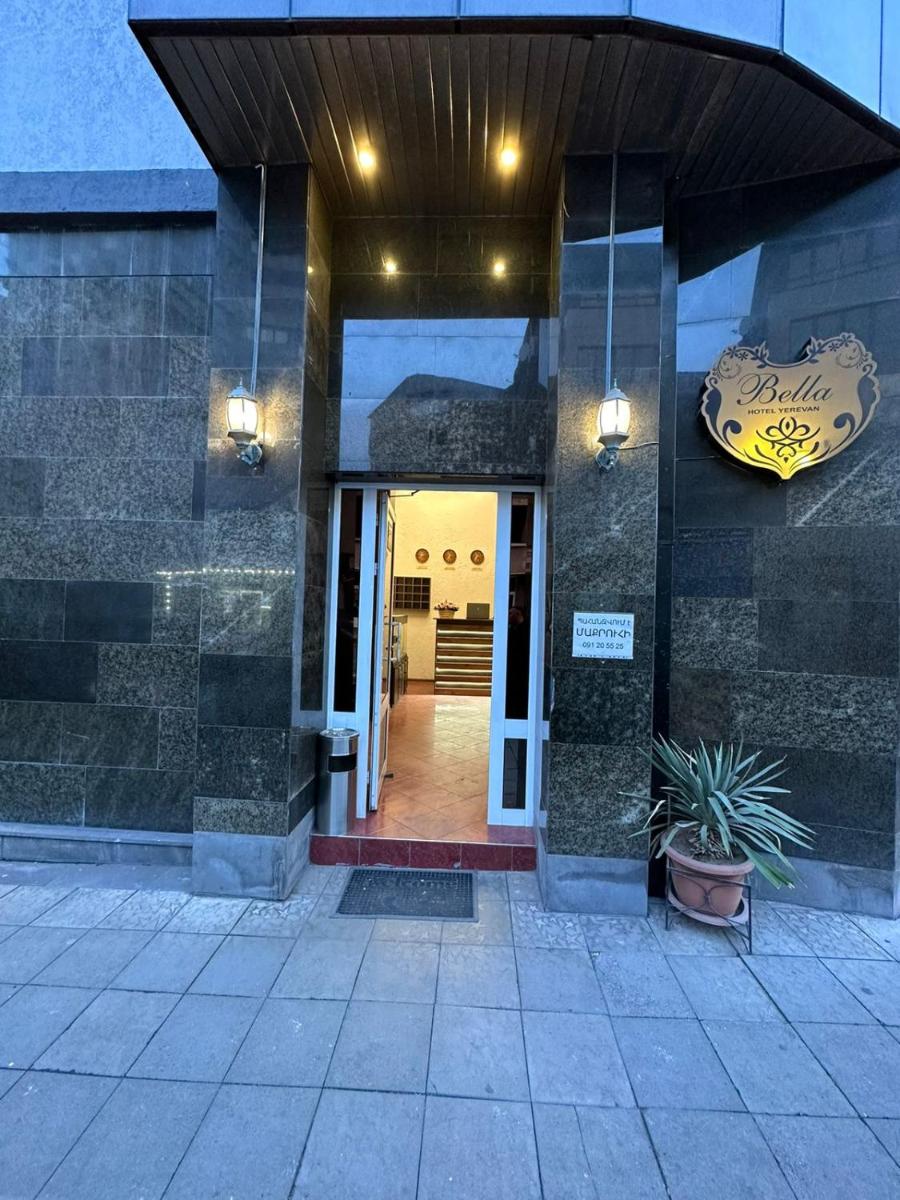 NEW BELLA HOTEL - Housity