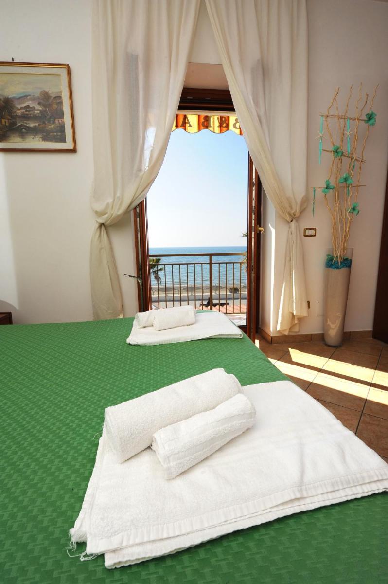 B&B Anna Lungomare - Housity