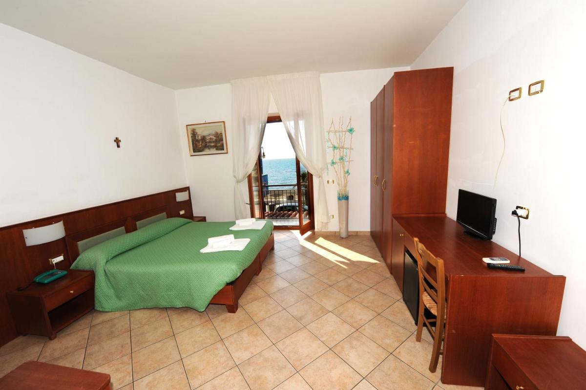 B&B Anna Lungomare - Housity