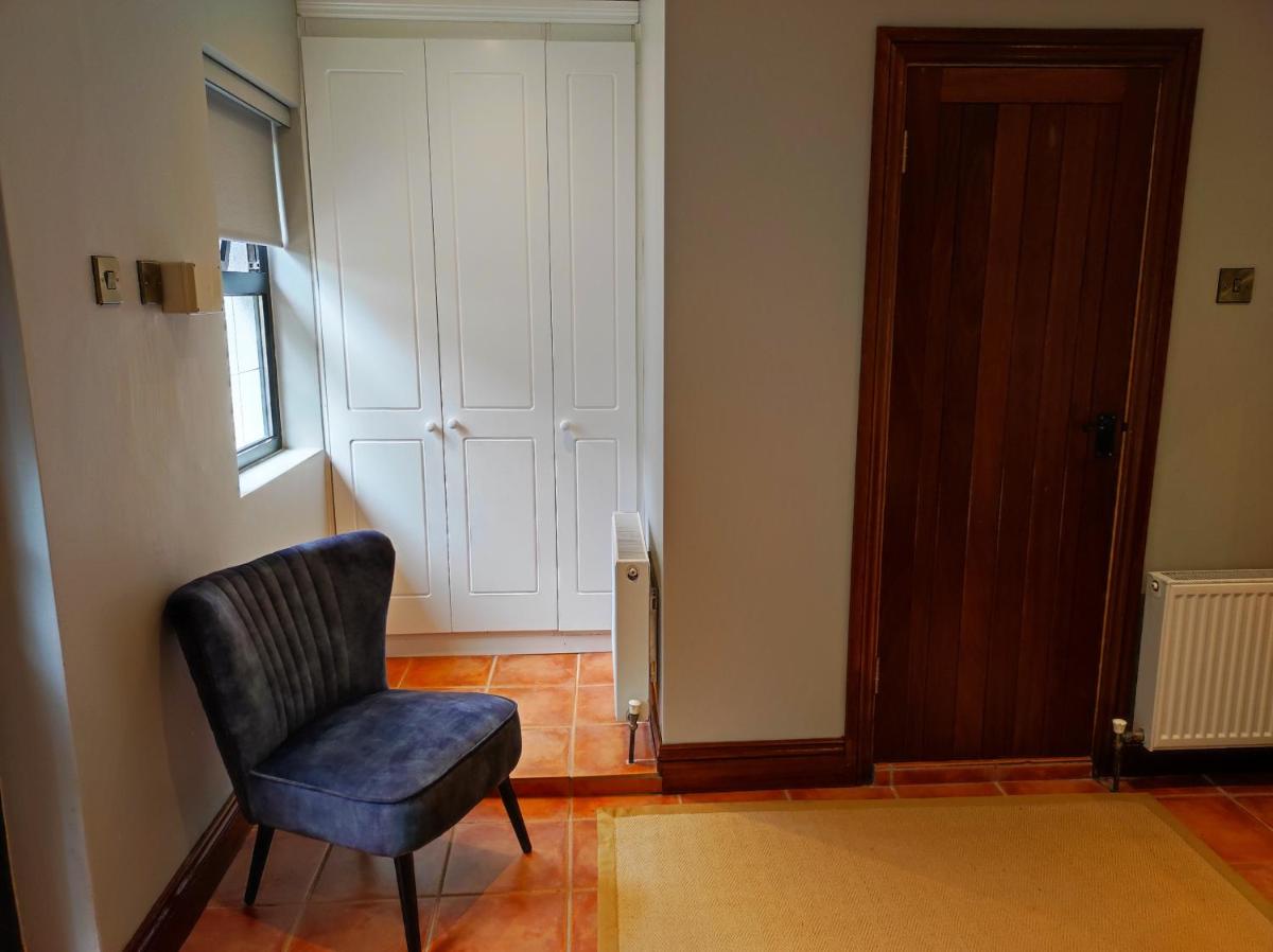 Ivy House - Housity