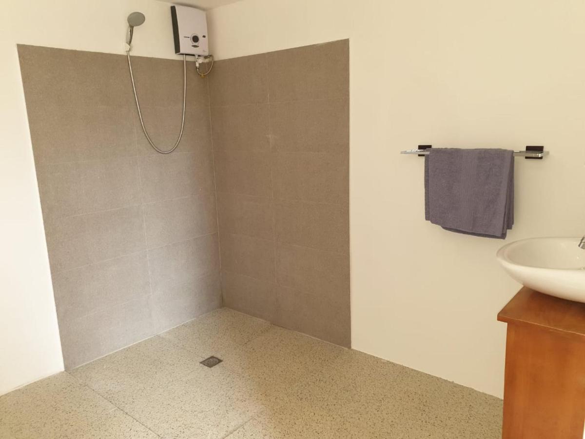 Pura Vida! Garden Resort - Housity