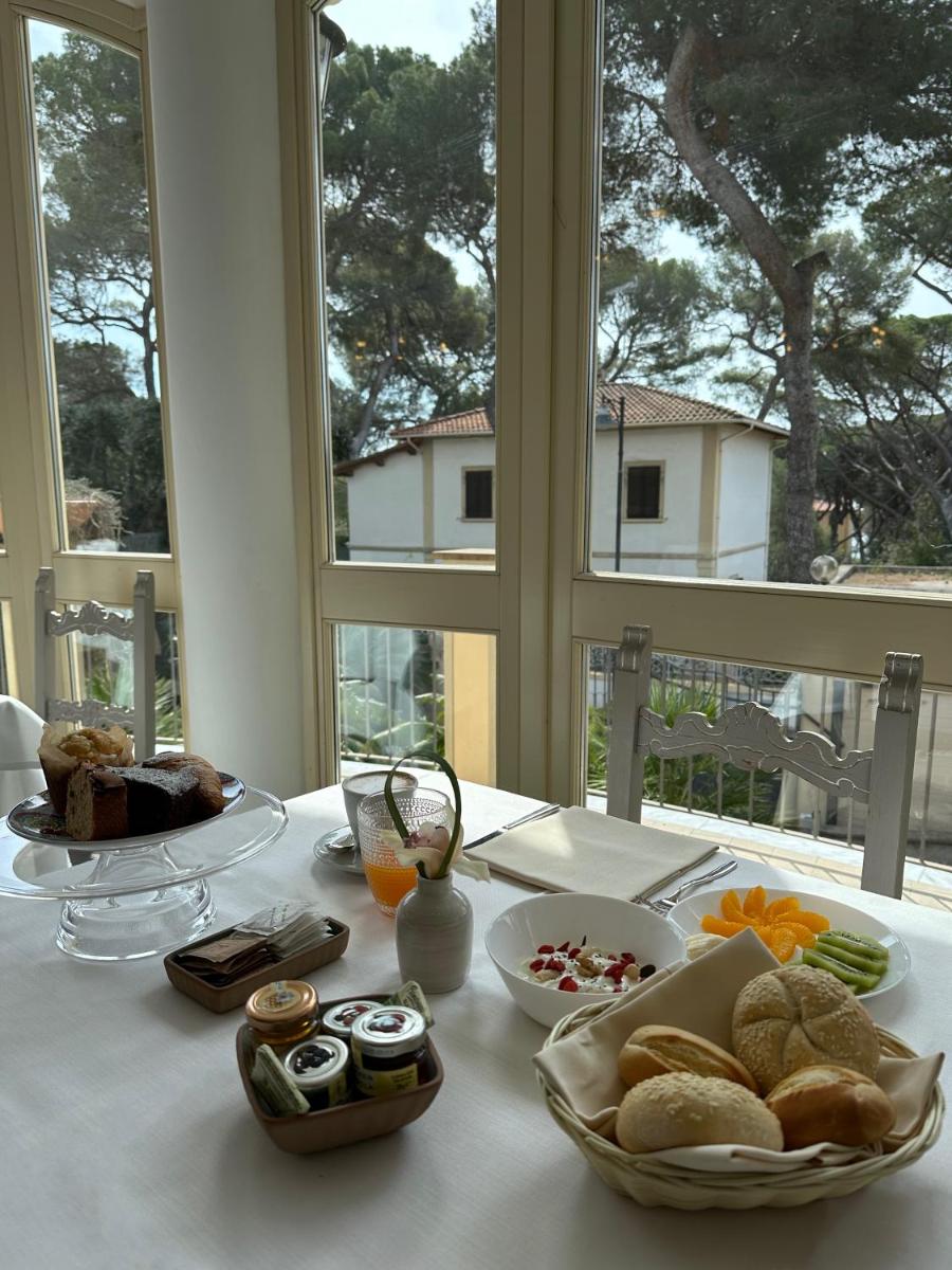 Hotel Atlantico - Housity