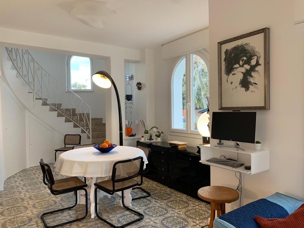 Villa sulla spiaggia tra Catania e Siracusa - Housity