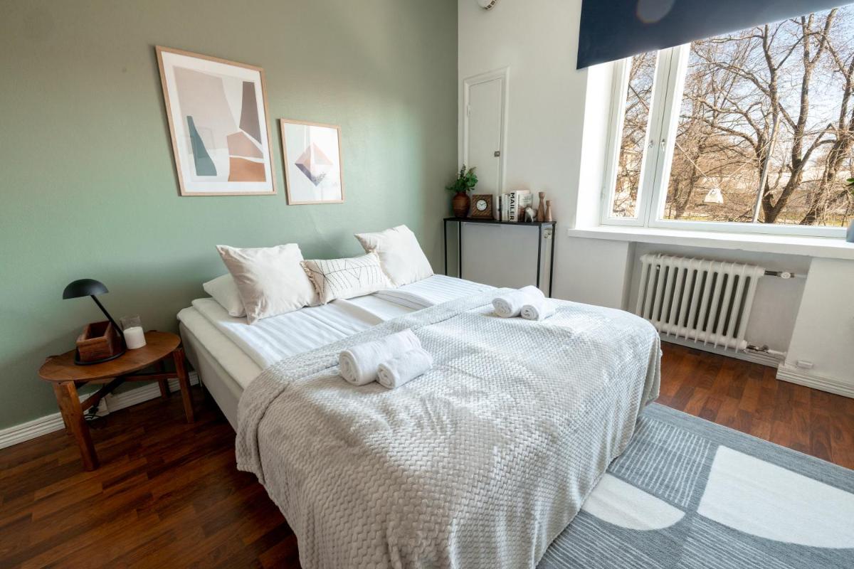 2ndhomes Cozy Helsinki Center Studio with Park View - Housity