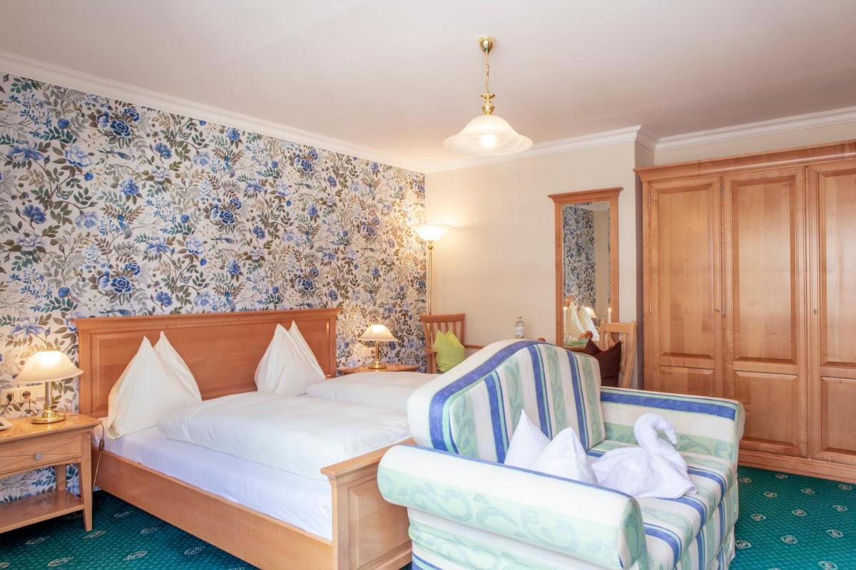 Hotel Weisser Bär - Housity