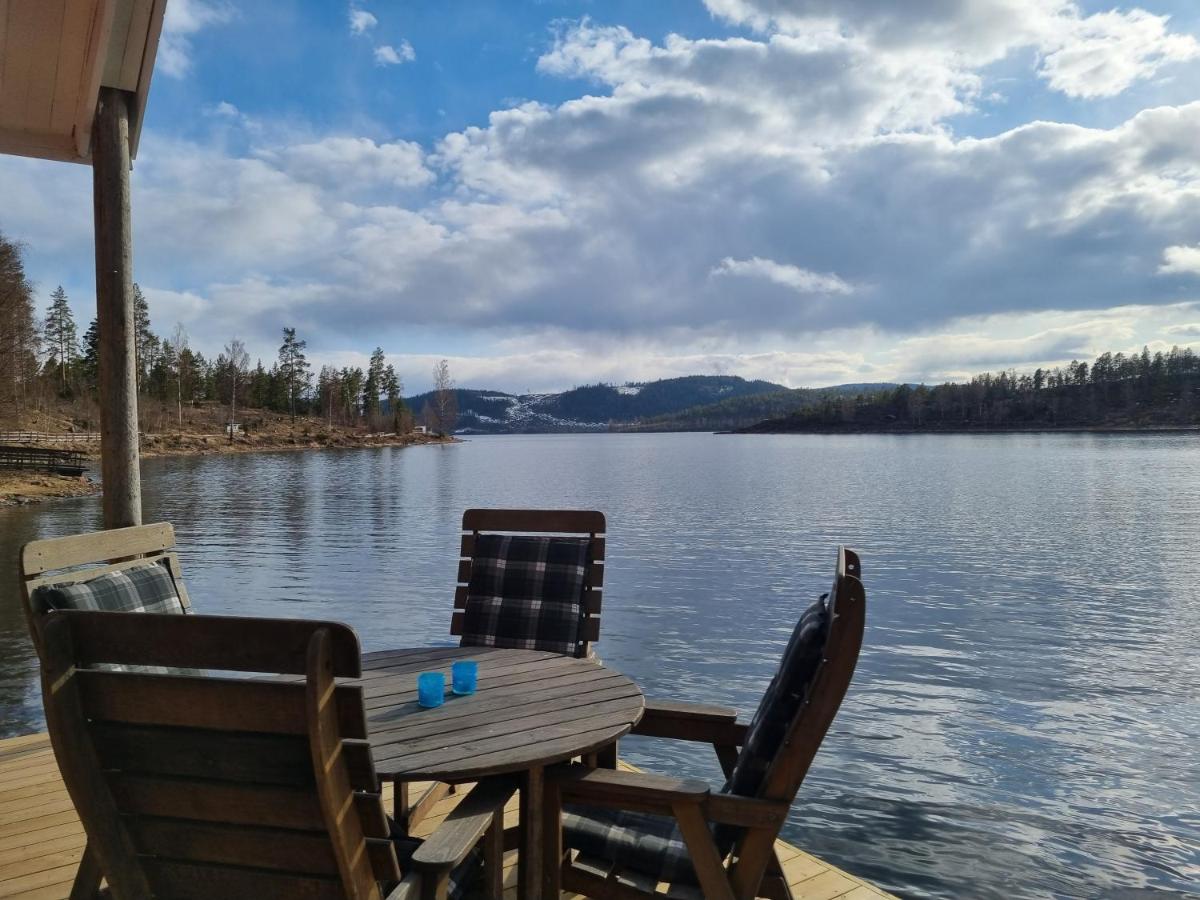 Boathouse - Housity