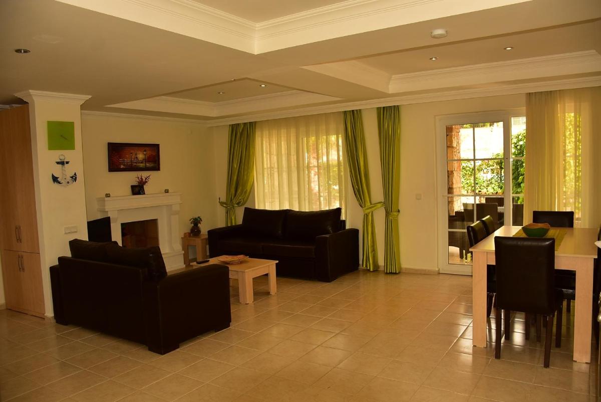 Villa Emerald 3 - Housity