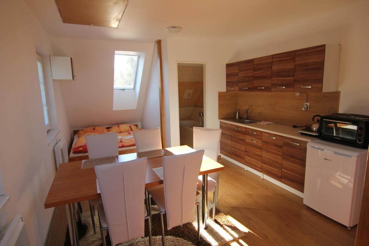 Apartment Ostružná - Housity