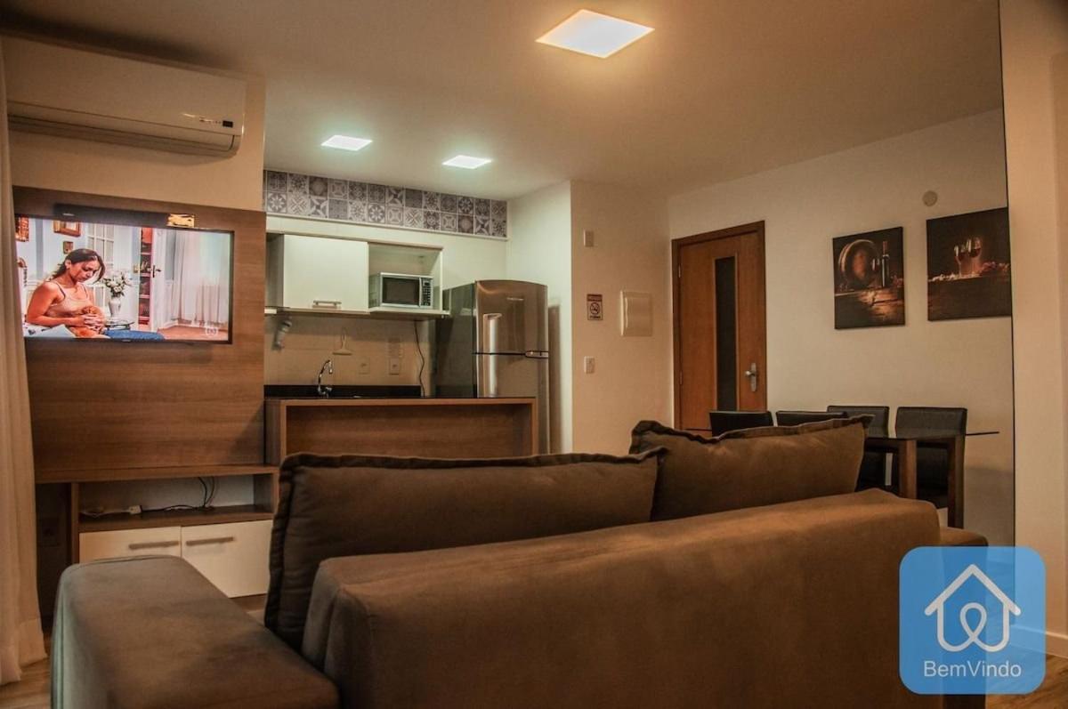 Apartamento completo ao lado do Salvador Shopping - Housity