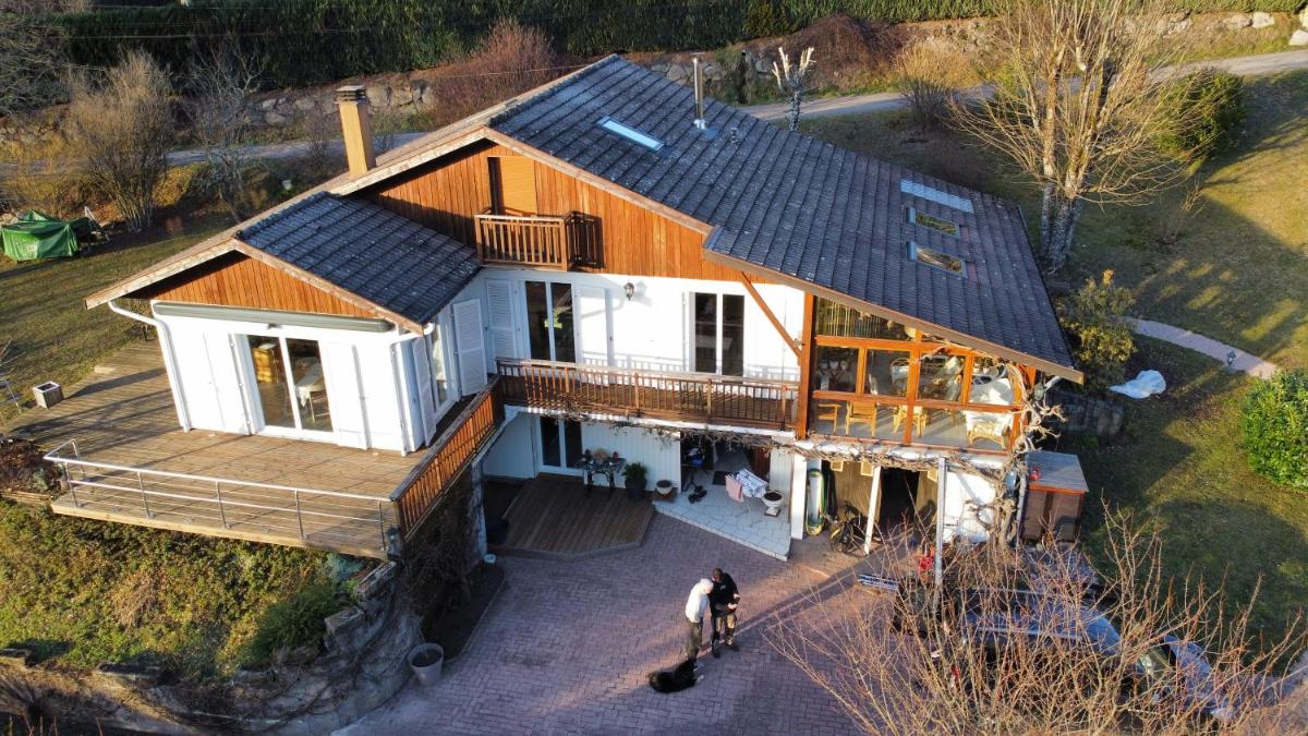 GITE DE CHARME PLEINE NATURE - Housity