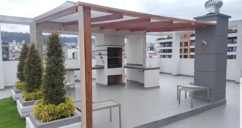 Suite cómoda en sector Iñaquito Edificio Zoe - Housity