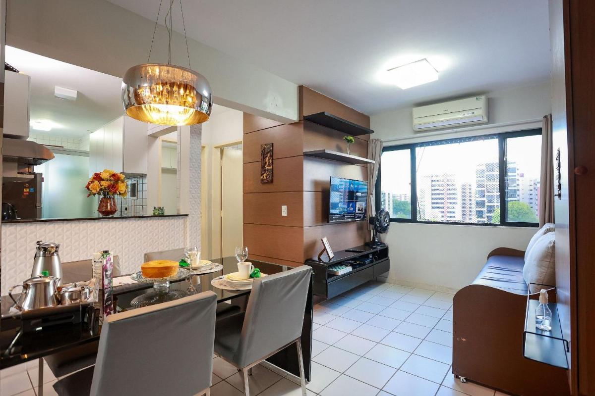 Turismo Home Office a 450m da Praia Ponta Verde - Housity