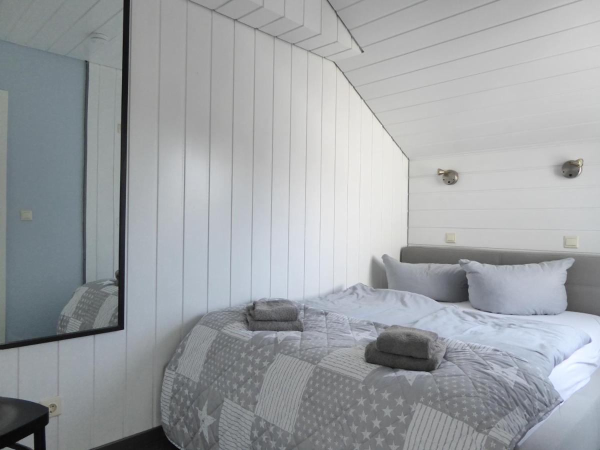 Citystar Winterberg Ferienwohnung 5 Pers Pool Sauna Ps4 Terrasse near Ski Lift - Housity