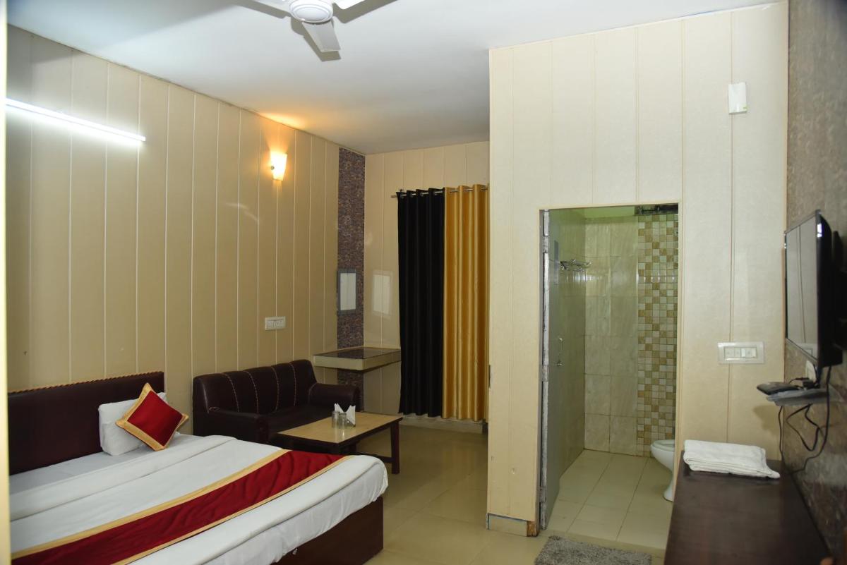 Rama Blue Resort and Restaurant - Housity