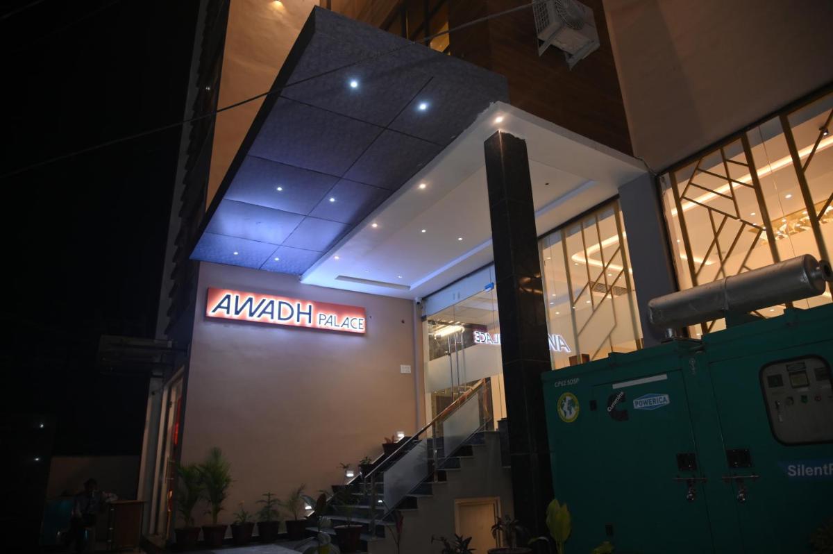 Awadh Palace - Housity