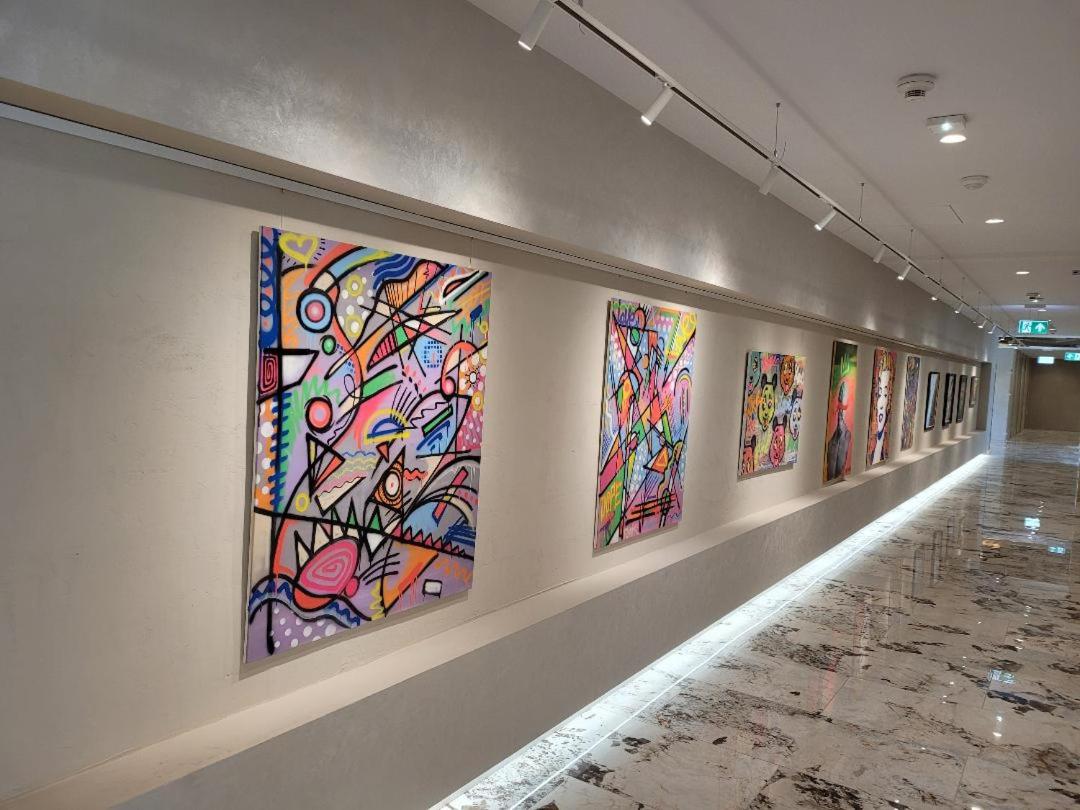 Art Apartment - Housity