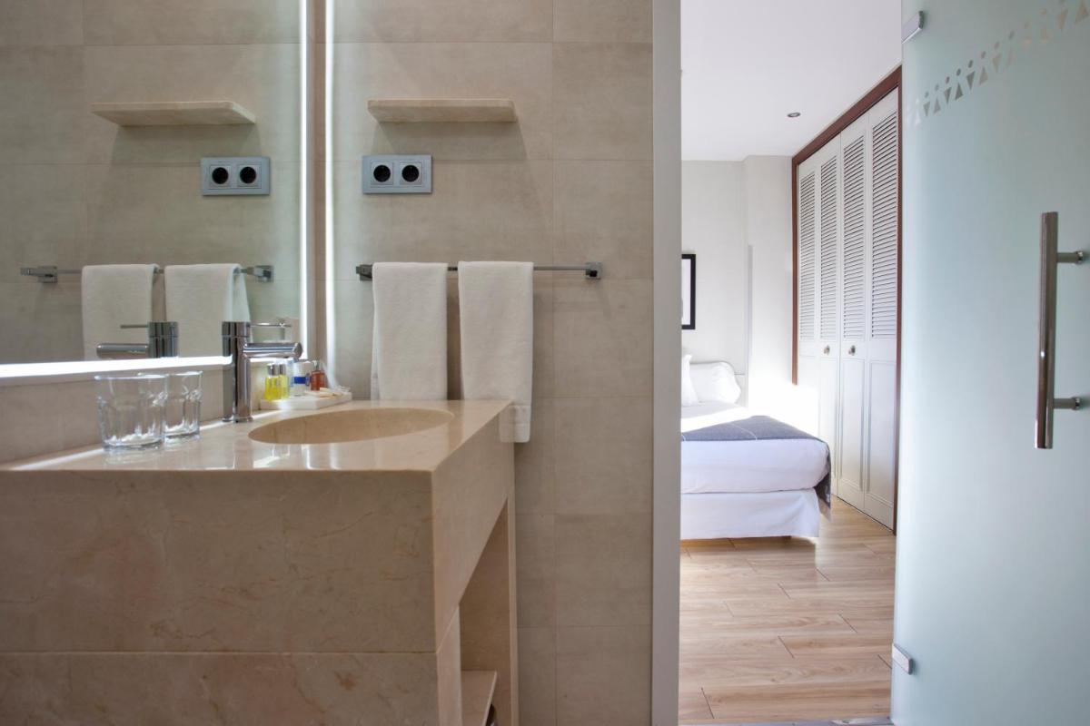 Espahotel Plaza Basílica - Housity