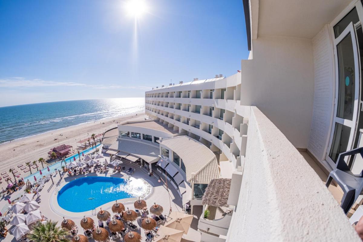 Piscina en o cerca de ON Hotels Oceanfront Adults Designed