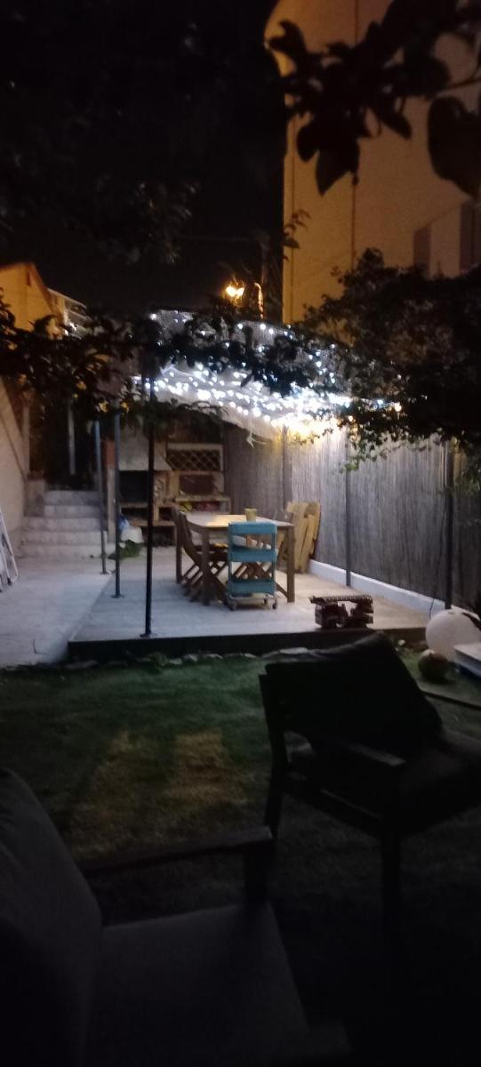 Dana Paradise House - Housity