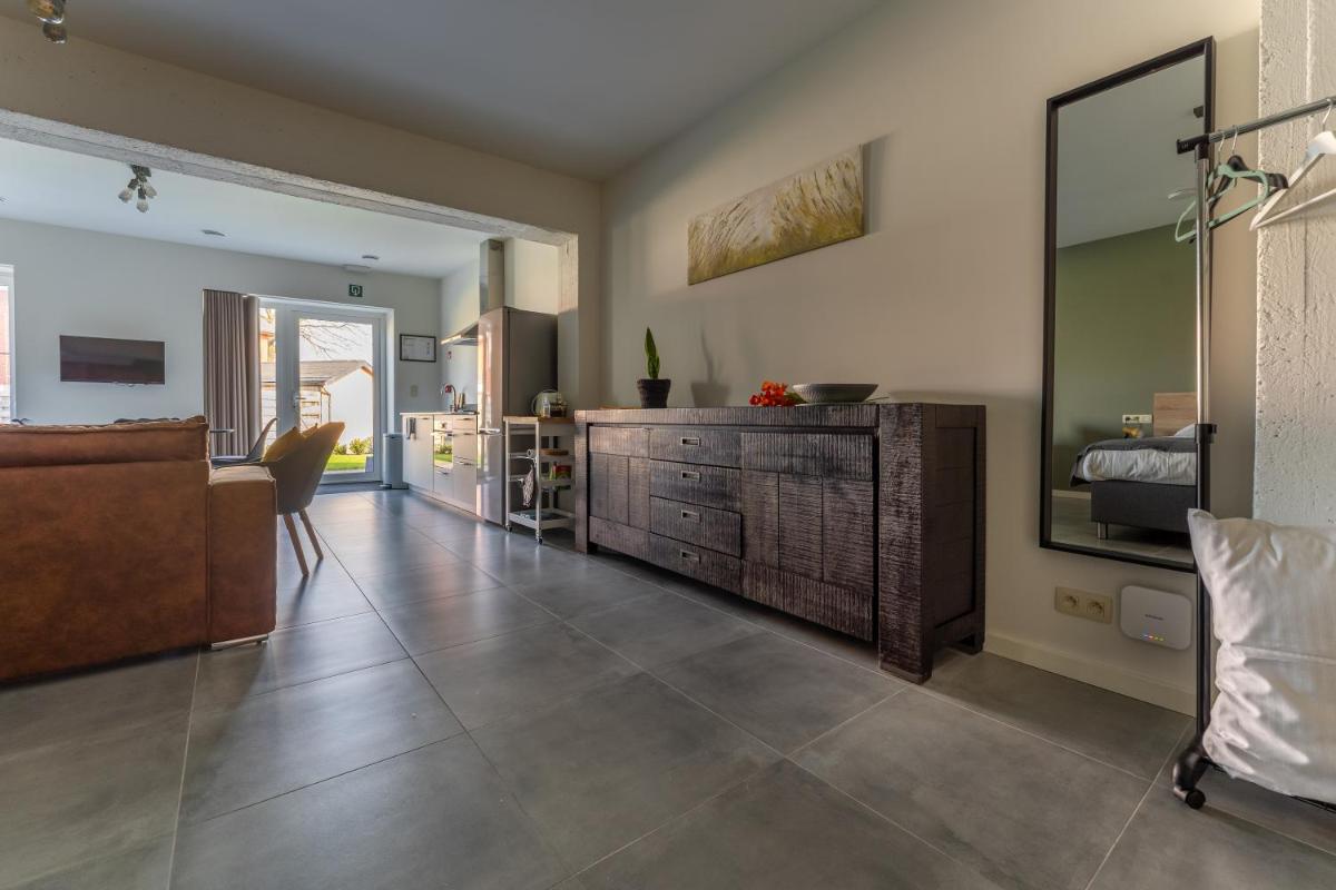 De Hoog Velden 11 - Housity