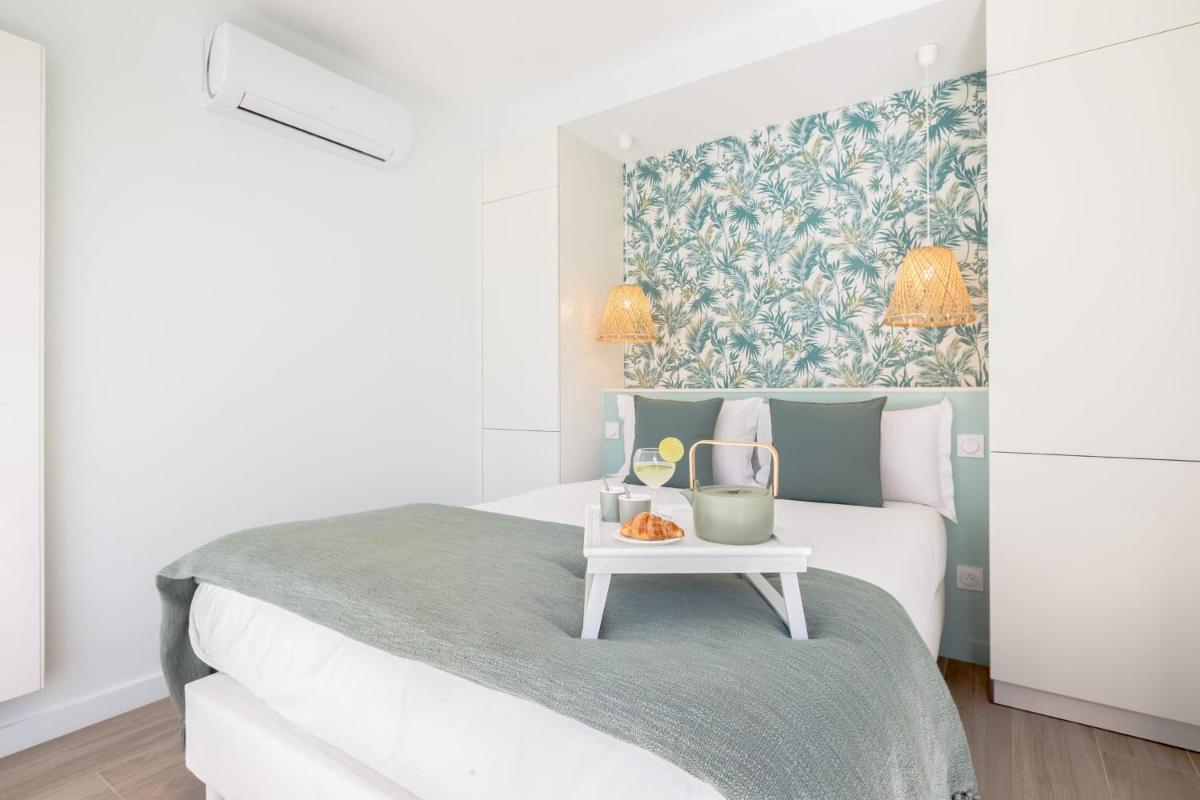 BORA BORA free parkplace - Housity