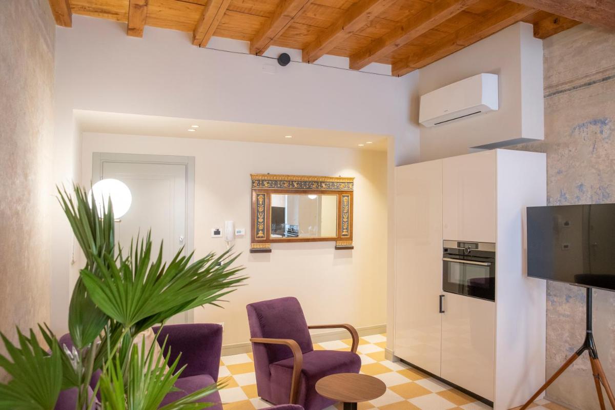 Palazzo Scappi Gardi Luxury Apartments - Hizvo