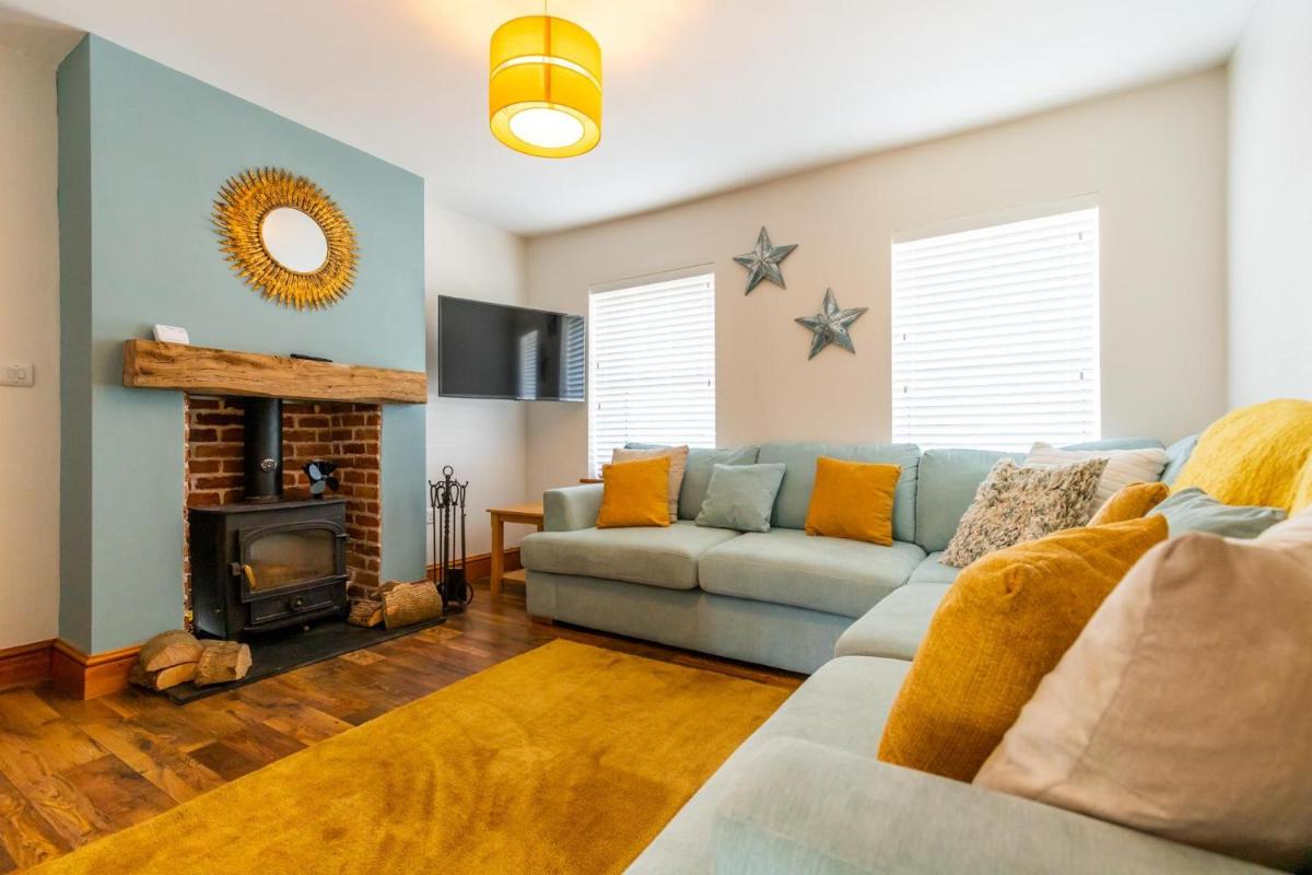 Host & Stay - Pilgrims Rest - Housity