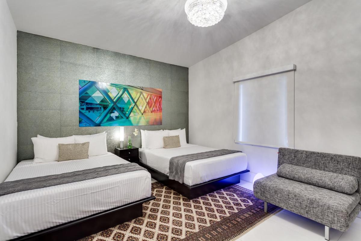 Bars B&B South Beach Hotel - Housity
