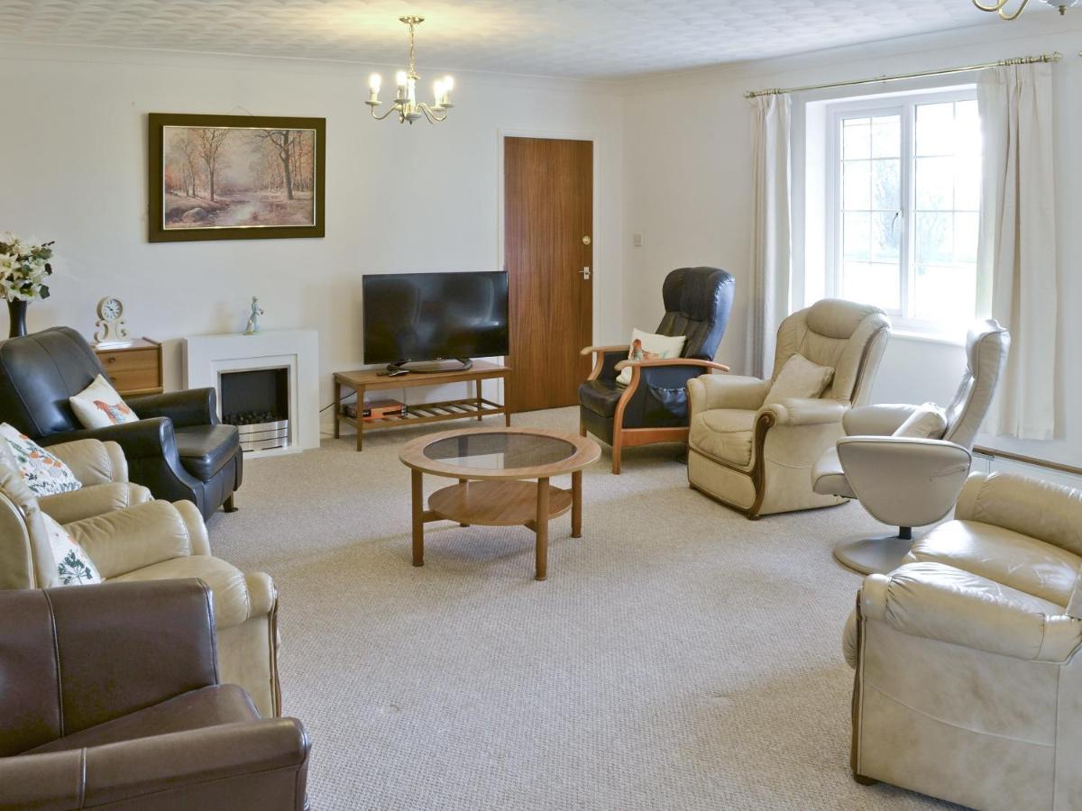 Marsh Farmhouse - Housity