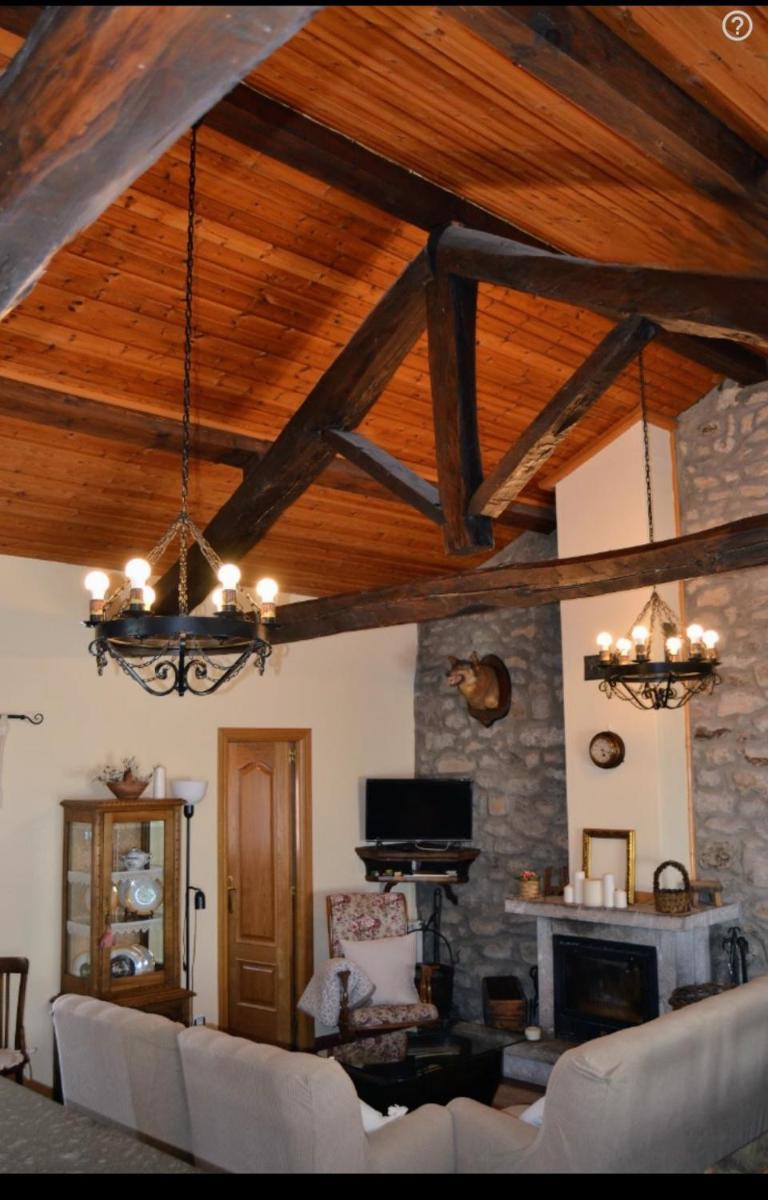 Casa Rural El Corredor en Cabornera de Gordón - Housity