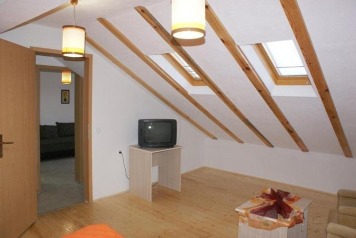 Jovanoski Apartments - Hizvo